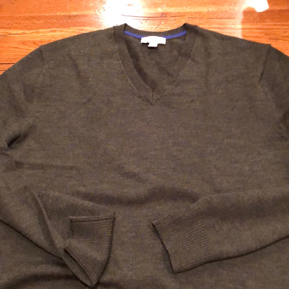Gray Gap sweater extra fine merino wool